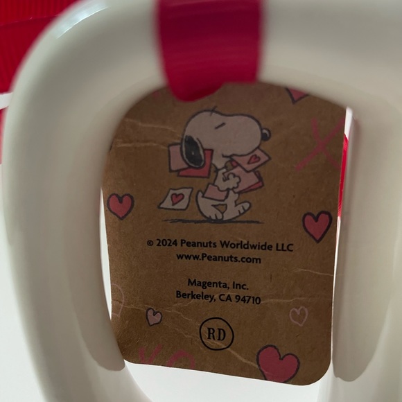 Rae Dunn x Peanuts Snoopy LOVED Mug NEW - Picture 6 of 6